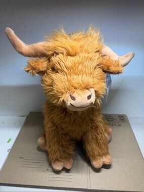 Plush Highland Cow Decorative Plush in Tan
